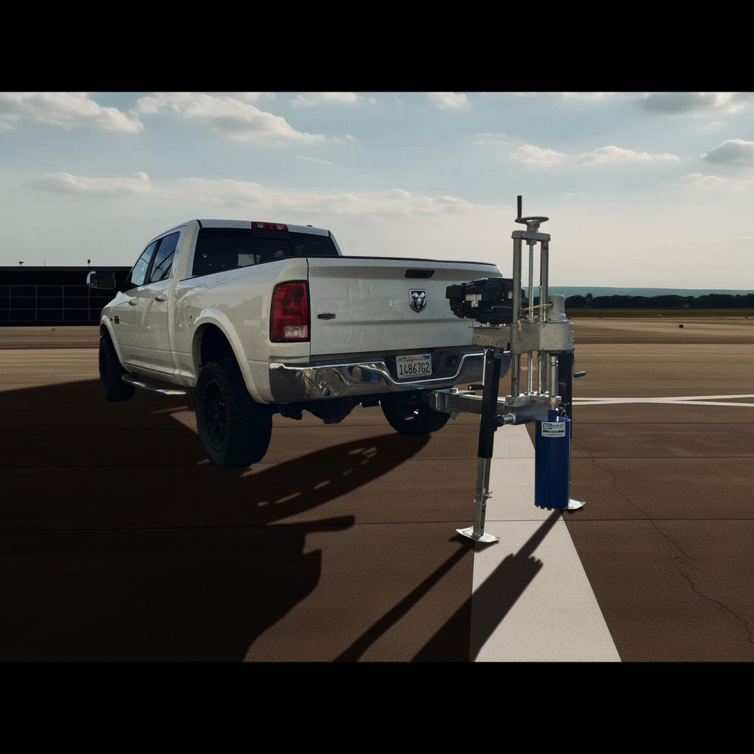 EK-1608-G8 (8.75 HP gasoline motor, 8" diameter bit capacity)